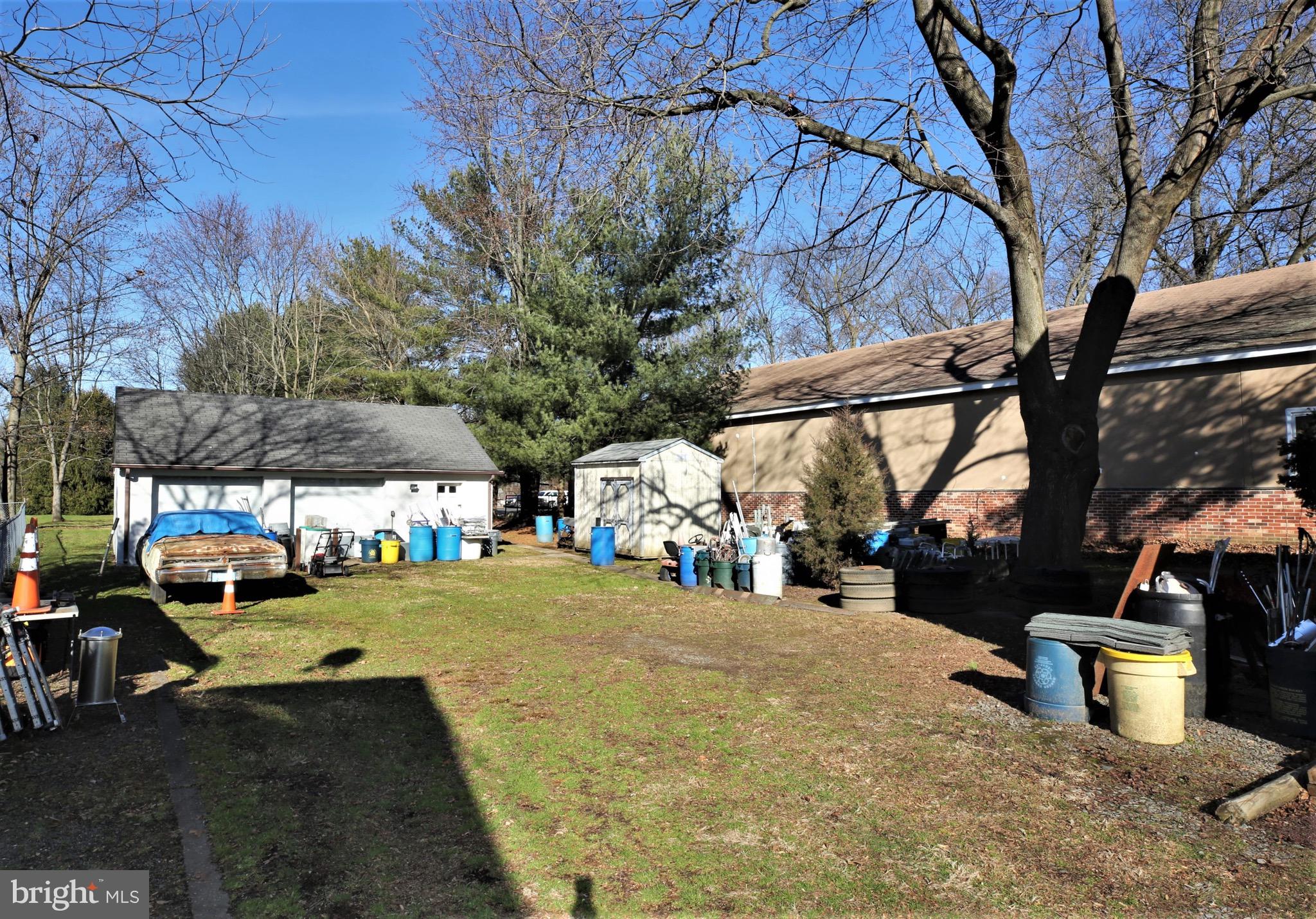 20 West Upper Ferry Road Trenton, NJ 08628 - Photo 5 of 17 Gallery Image 5