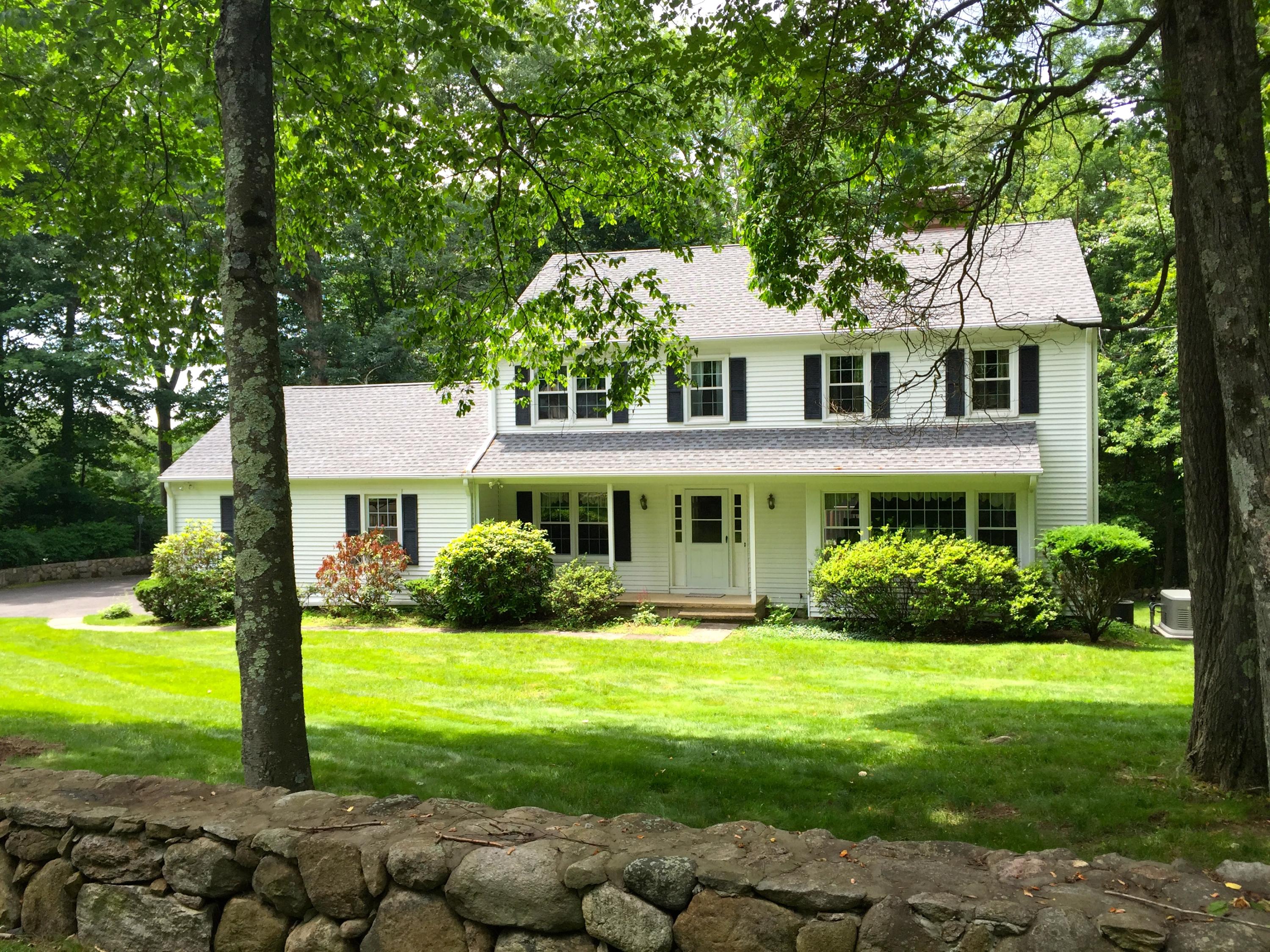 122 Lantern Ridge Road New Canaan, CT 06840 - Photo 1 of 9 IMG_1294