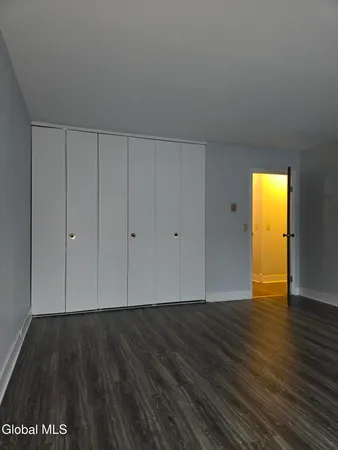 $2,000 | 93 Ridgewood Terrace, Albany, NY 12203