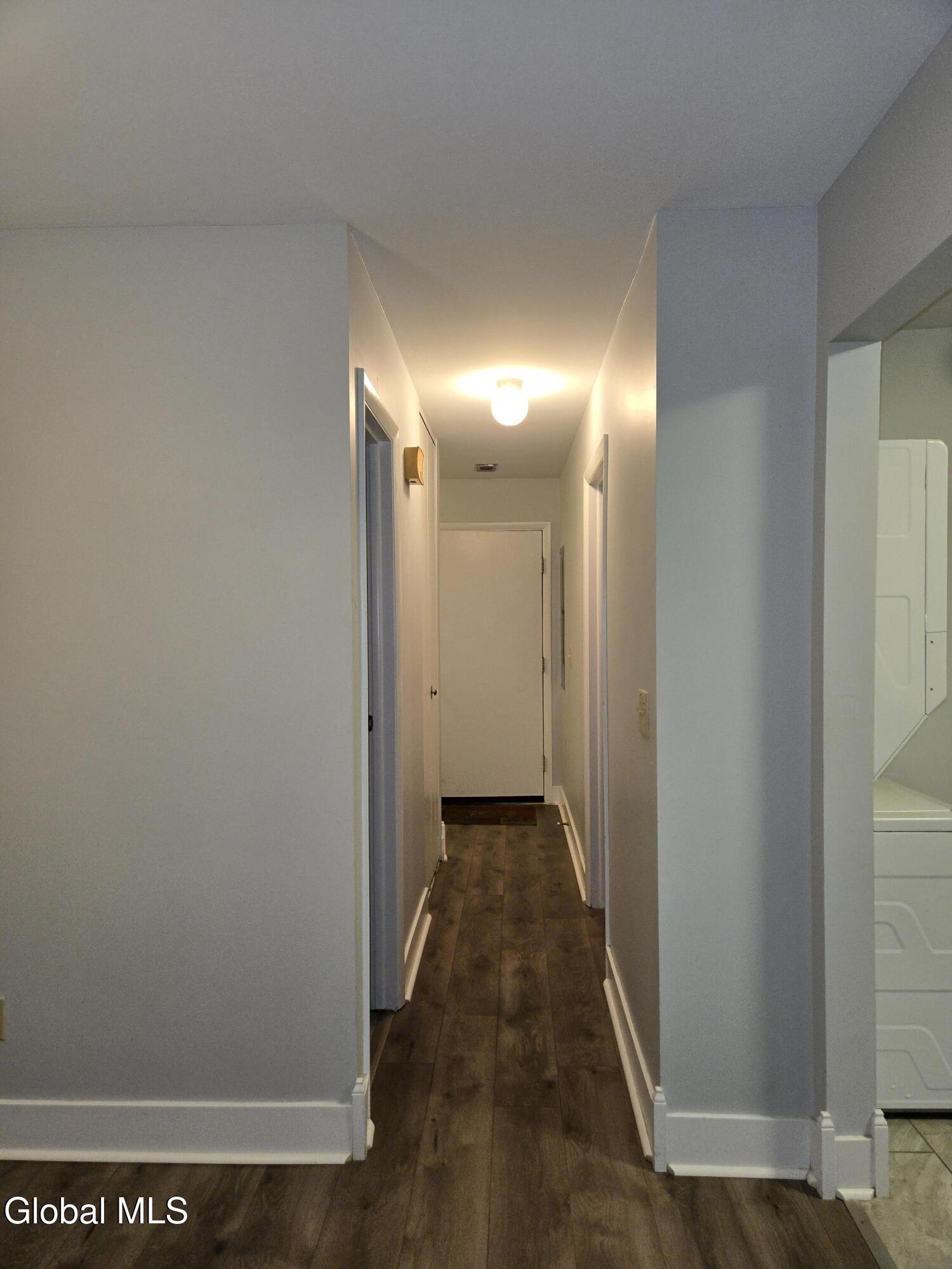 93 Ridgewood Terrace Albany, NY 12203 - Photo 10 of 38 20260301_180401