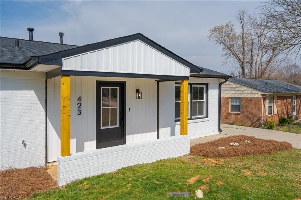423 Habersham Road High Point, NC 27260 - Photo 11 of 42 Gallery Image 11