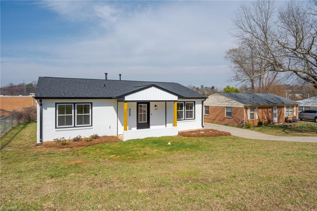 423 Habersham Road High Point, NC 27260 - Photo 5 of 42 Gallery Image 5