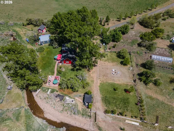 $1,175,000 | 15682 Highway 395, Lakeview, OR 97630
