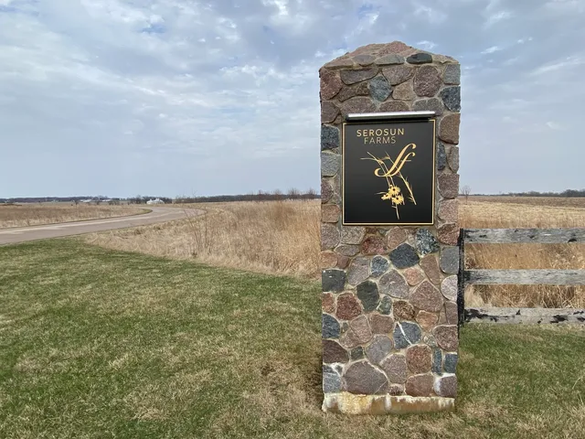 $4,550,000 | 14-52 South Serosun Farms Lane, Hampshire, IL 60140