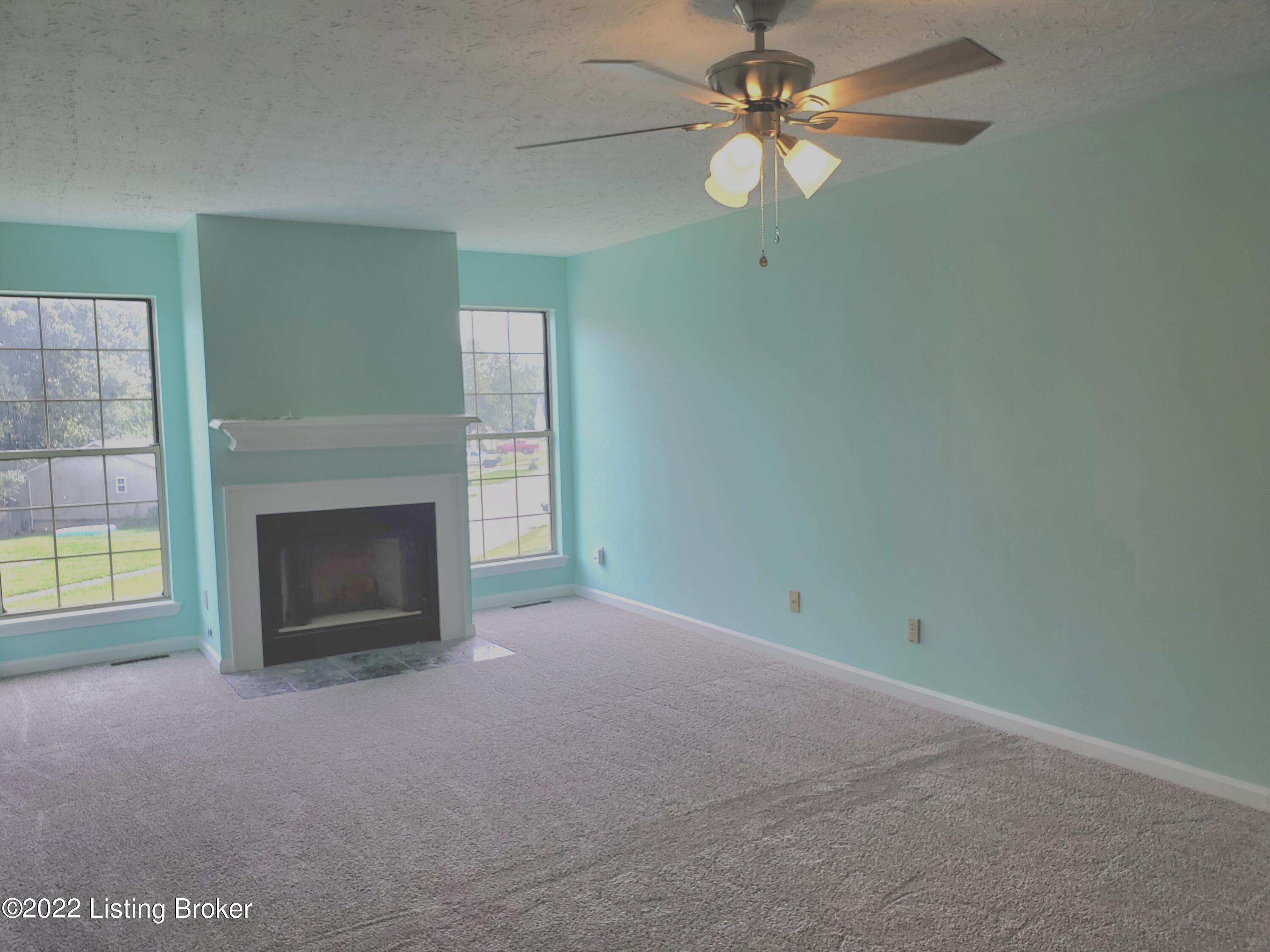 242 Rolling Ridge Way Simpsonville, KY 40067 - Photo 11 of 19 20220902_153938