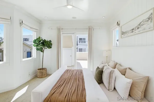 $2,149,900 | 4008 Honeycutt Street, San Diego, CA 92109