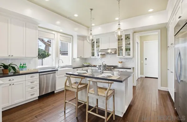 $2,149,900 | 4008 Honeycutt Street, San Diego, CA 92109