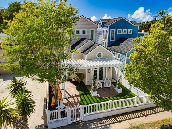 $2,149,900 | 4008 Honeycutt Street, San Diego, CA 92109