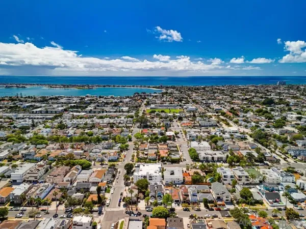 $2,149,900 | 4008 Honeycutt Street, San Diego, CA 92109