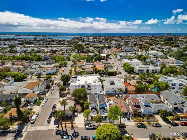 $2,149,900 | 4008 Honeycutt Street, San Diego, CA 92109