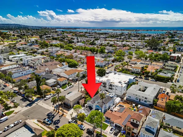 $2,149,900 | 4008 Honeycutt Street, San Diego, CA 92109