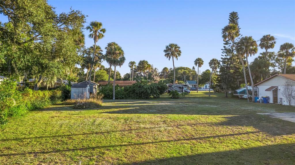 120 Hamilton Road Edgewater, FL 32132 - Photo 19 of 21 a view of big yard