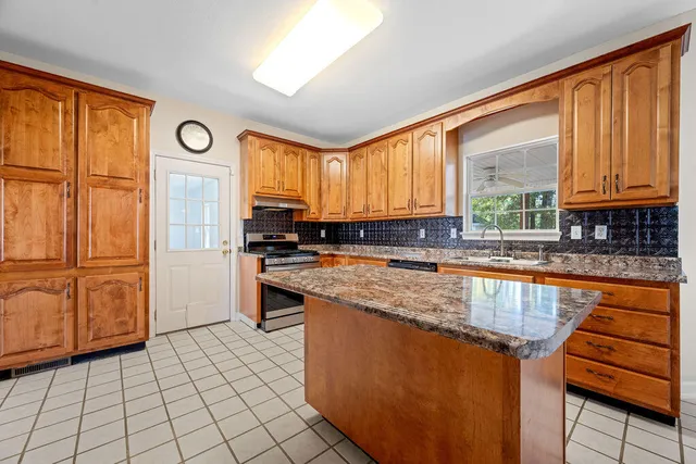 $510,000 | 325 Mockingbird Lane, Fort Oglethorpe, GA 30742