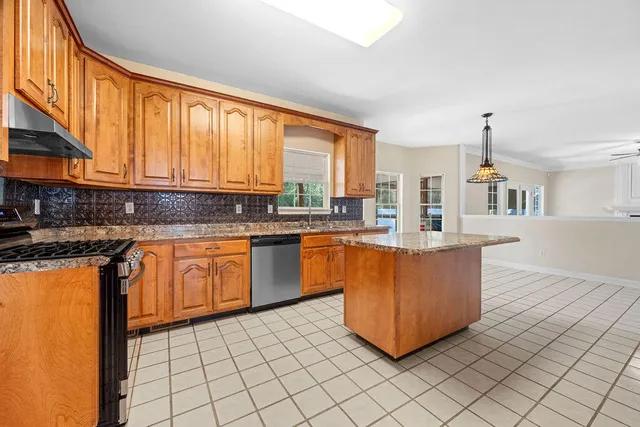 $510,000 | 325 Mockingbird Lane, Fort Oglethorpe, GA 30742