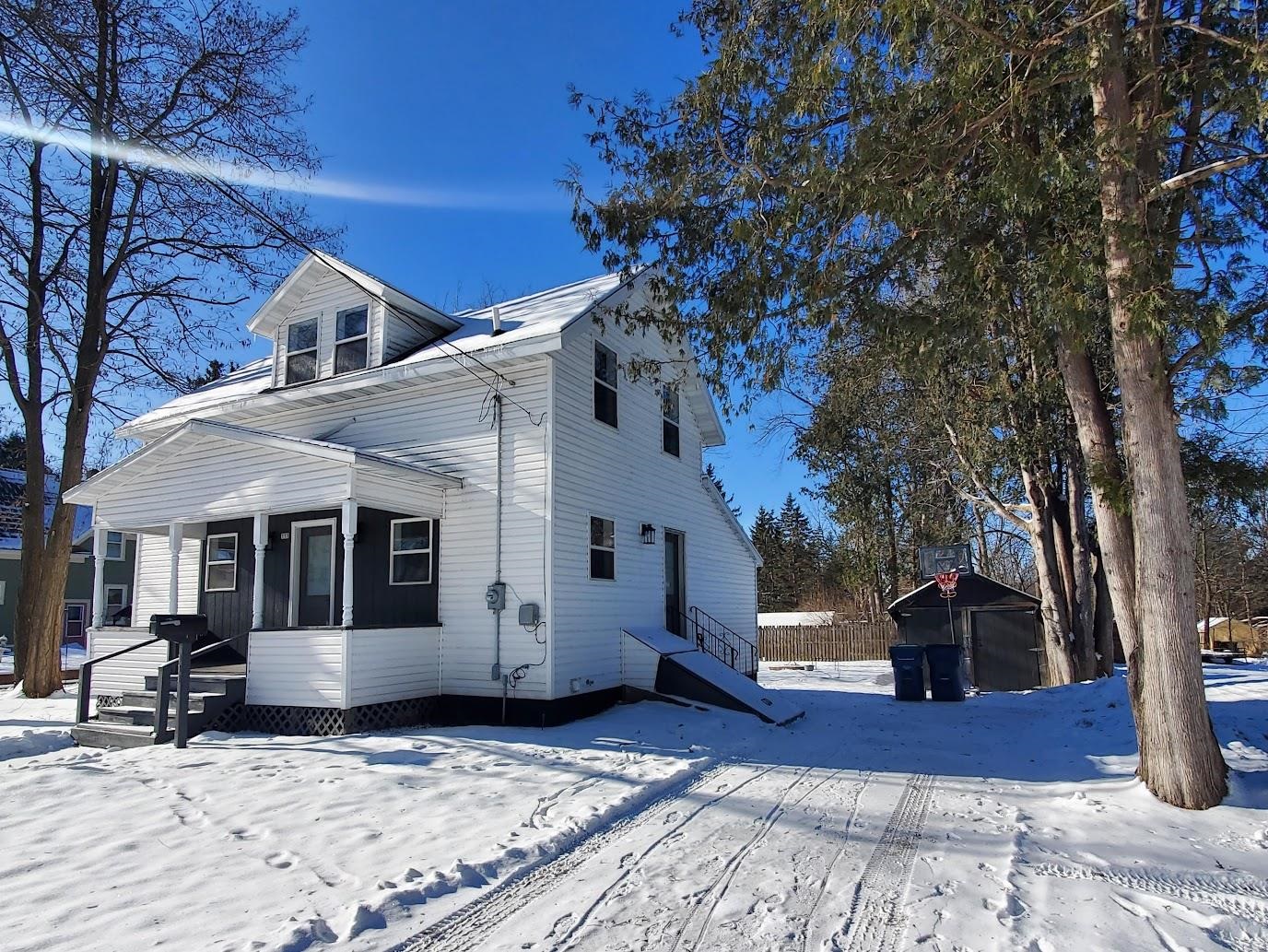 111 North 12th Street Clintonville, WI 54929 - Photo 29 of 33