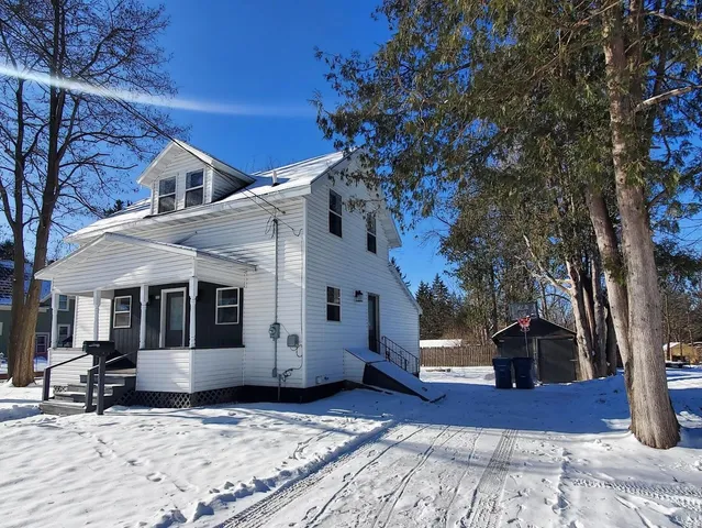 $168,000 | 111 North 12th Street, Clintonville, WI 54929