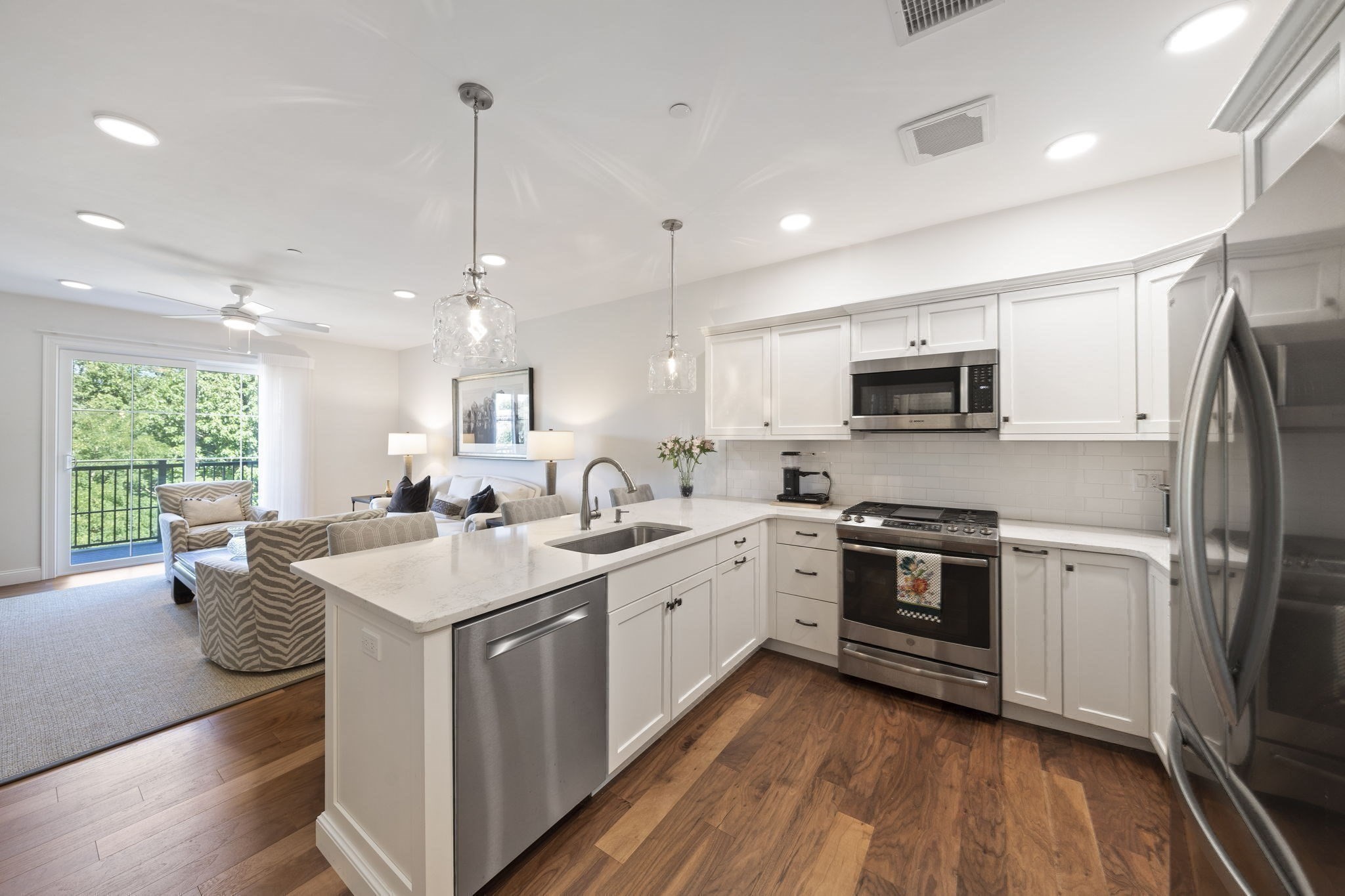 1 Revolution Way, Unit 204 Canton, MA 02021 - Photo 4 of 24 Gallery Image 4