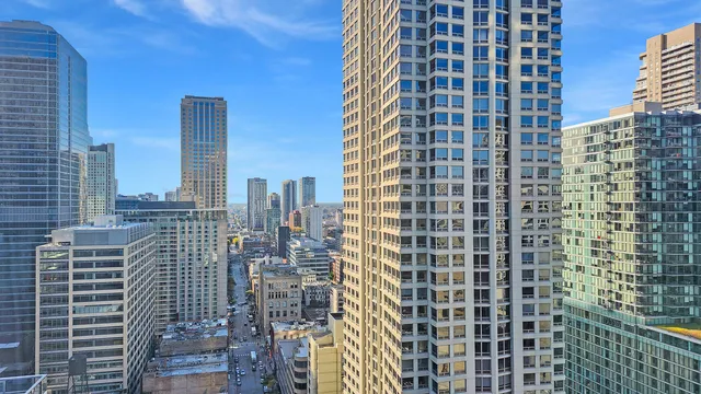 $3,600 | 405 North Wabash Avenue, Unit 2603, Chicago, IL 60611