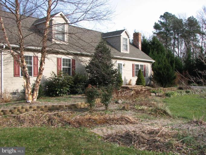 29165 Ricks Landing Road Kennedyville, MD 21645 - Photo 4 of 13 Left Front of the House