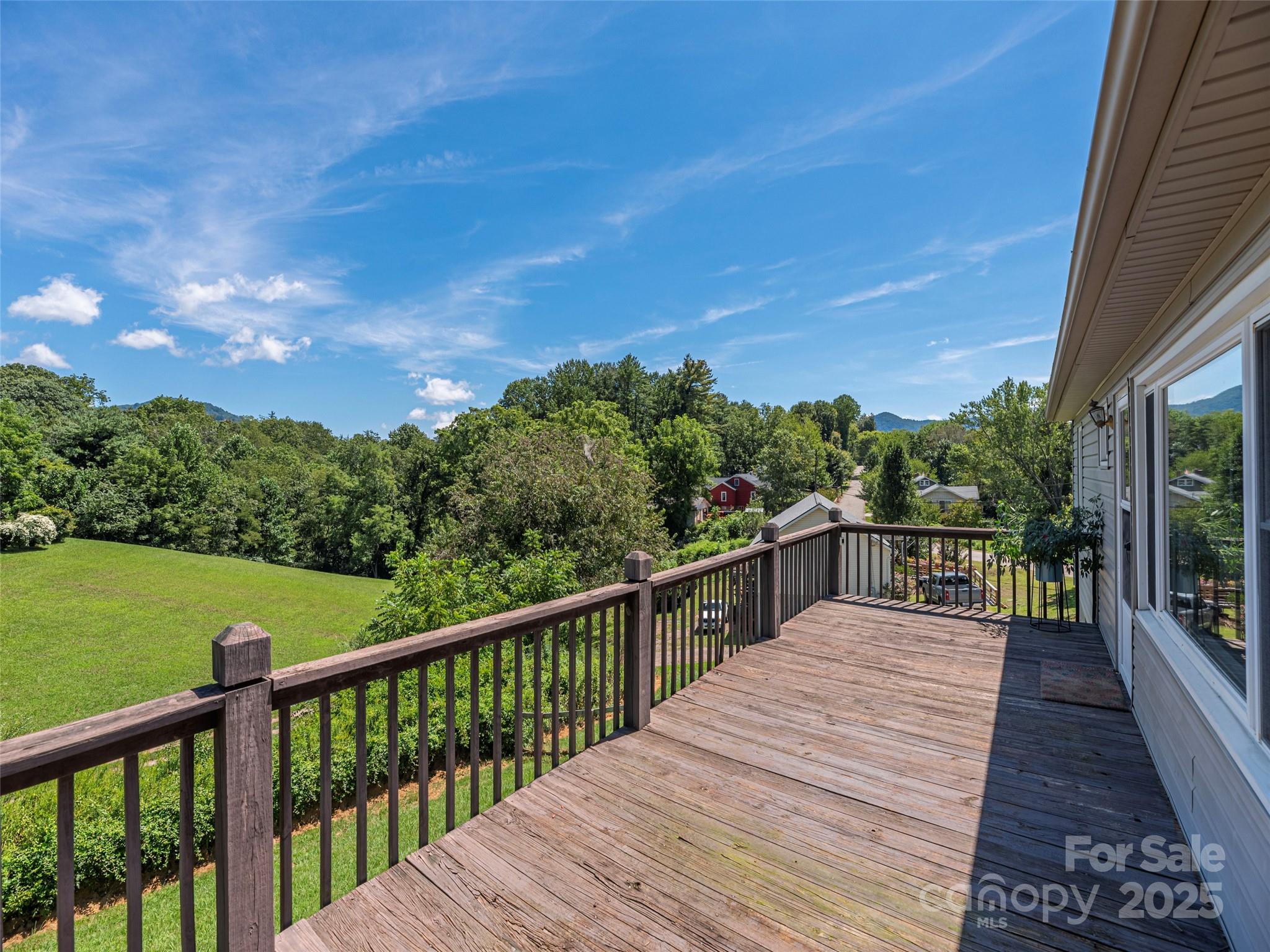 91 Star Ridge Road Canton, NC 28716 - Photo 11 of 27