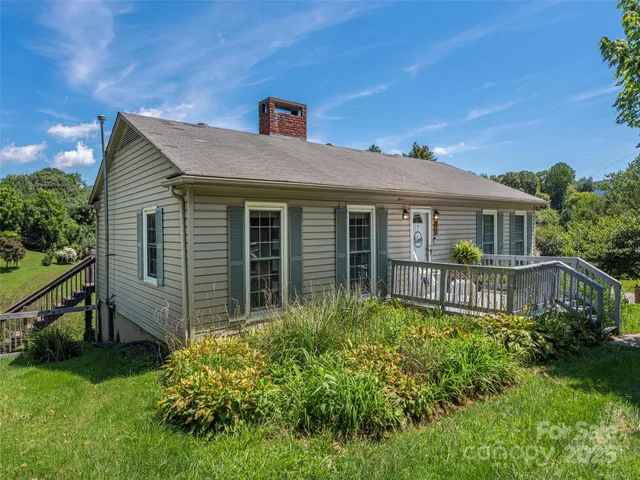 $325,000 | 91 Star Ridge Road, Canton, NC 28716