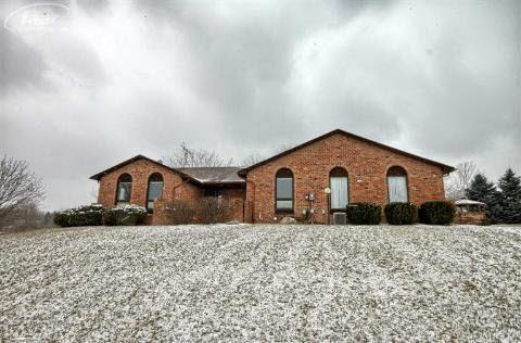 5548 King Road Howell, MI 48843 - Photo 1 of 28 20346555.JPG