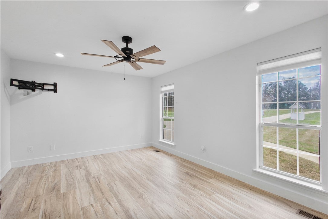4921 Heath Road Auburn, AL 36830 - Photo 16 of 41 Gallery Image 16
