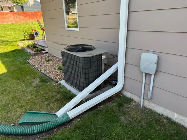 $289,900 | 209 Burr Oak Drive, Albert Lea, MN 56007