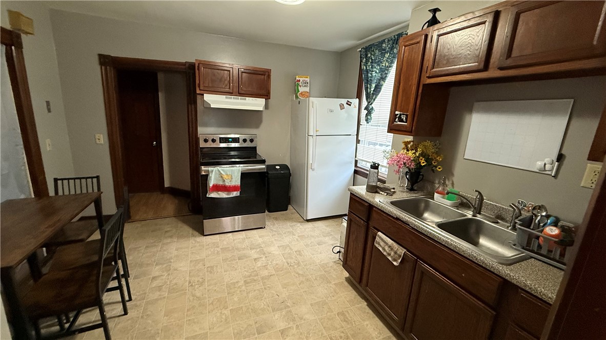 51 Maple Street Warren, MA 01083 - Photo 4 of 20