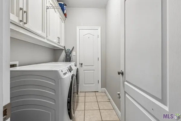 $360,000 | 14169 Twelve Oaks Drive, Walker, LA 70785