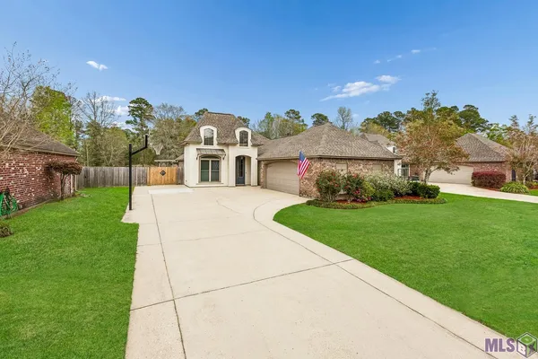$360,000 | 14169 Twelve Oaks Drive, Walker, LA 70785