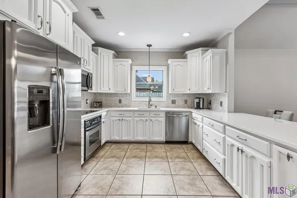 $360,000 | 14169 Twelve Oaks Drive, Walker, LA 70785