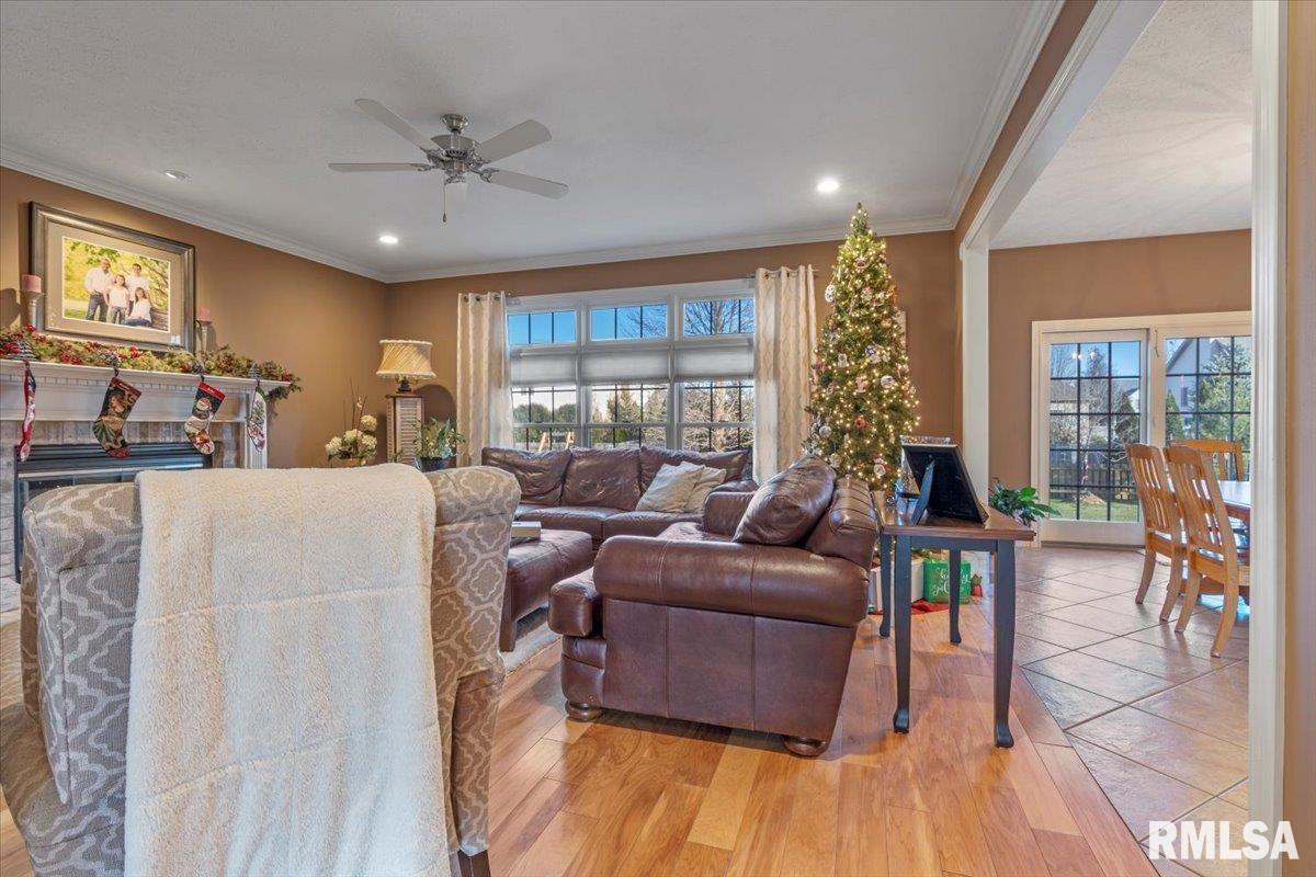 2000 Hidden Mill Drive Springfield, IL 62711 - Photo 13 of 52