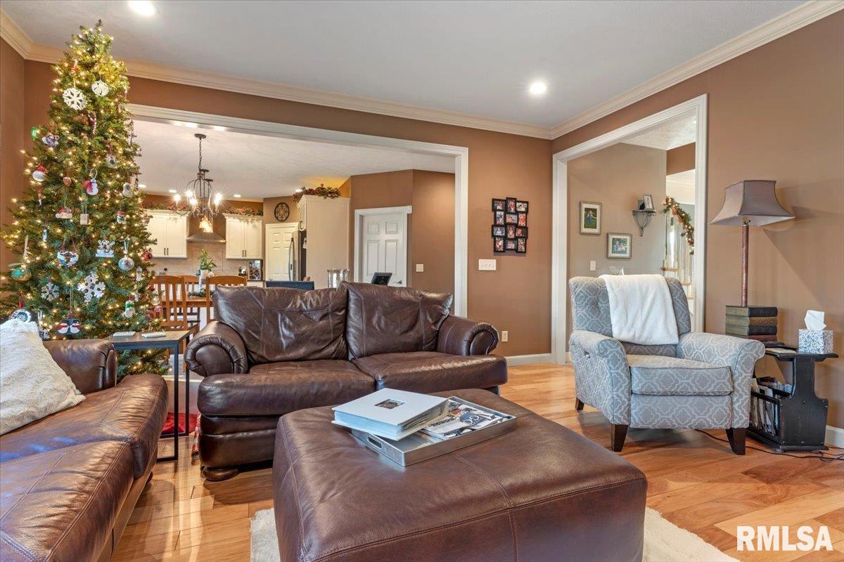 2000 Hidden Mill Drive Springfield, IL 62711 - Photo 16 of 52