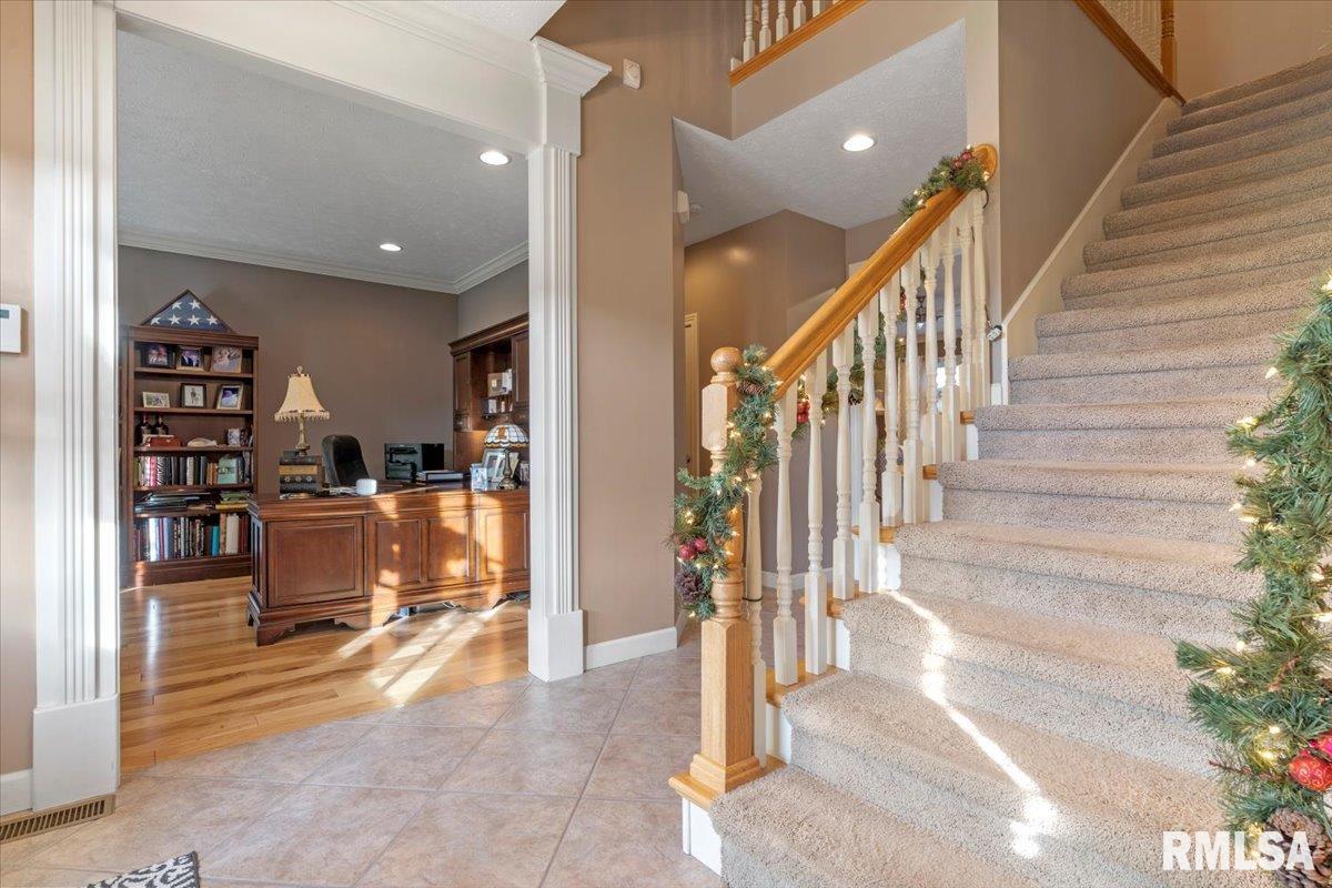 2000 Hidden Mill Drive Springfield, IL 62711 - Photo 6 of 52