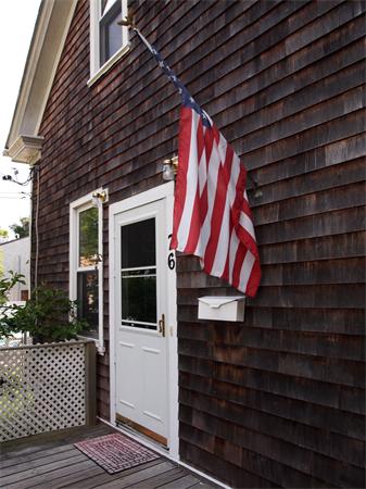 76 Maple Street Warren, RI 02885 - Photo 5 of 12