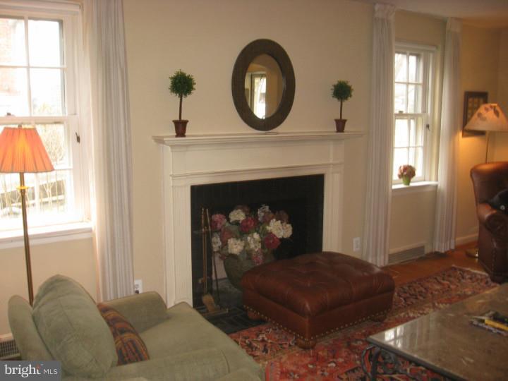 546 Prescott Road Merion Station, PA 19066 - Photo 6 of 20 Living Room