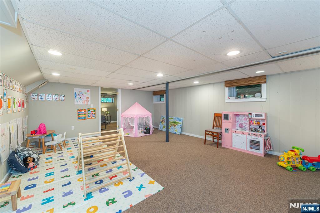 12 Yorke Road Mountain Lakes, NJ 07046 - Photo 21 of 31