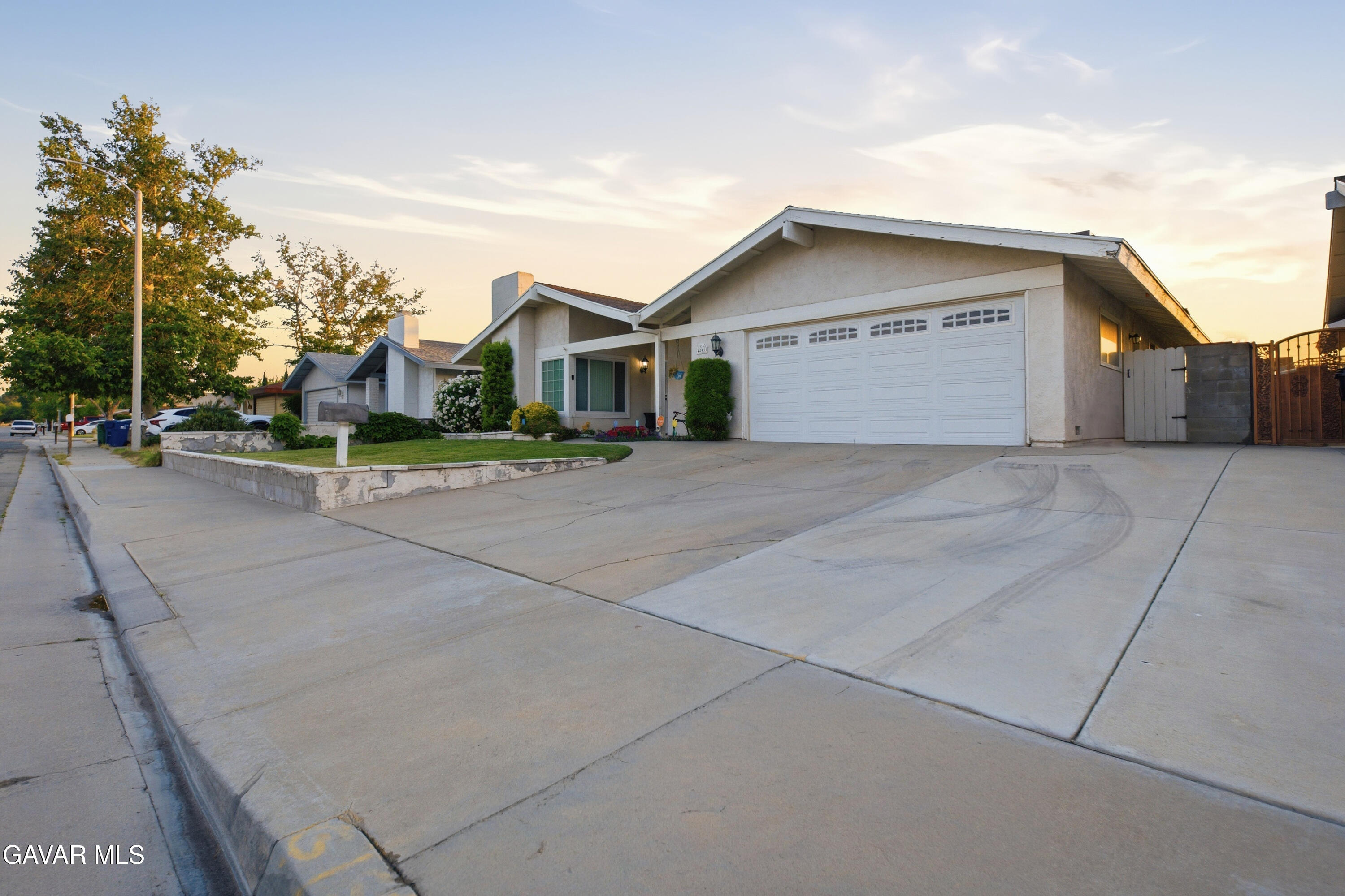 44933 Hanstead Avenue Lancaster, CA 93535 - Photo 29 of 30 JPP08097