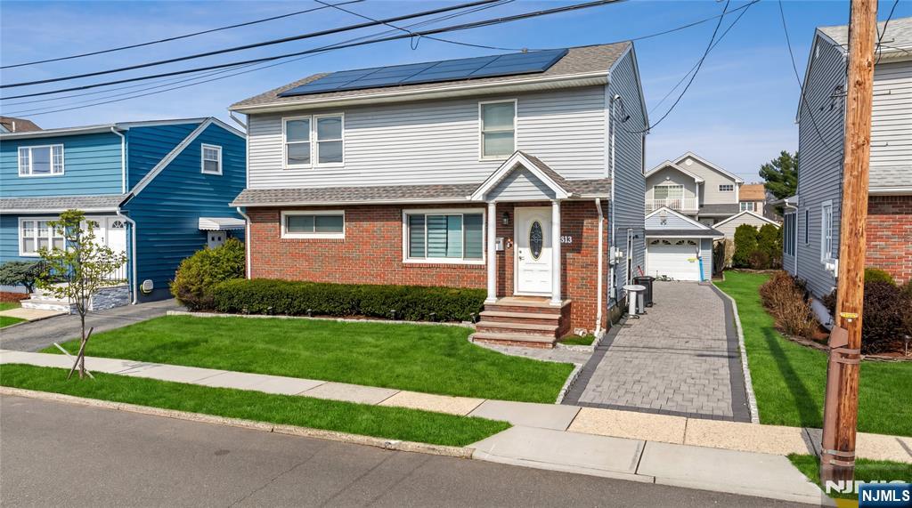 813 Morton Street East Rutherford, NJ 07073 - Photo 1 of 17 Gallery Image 1