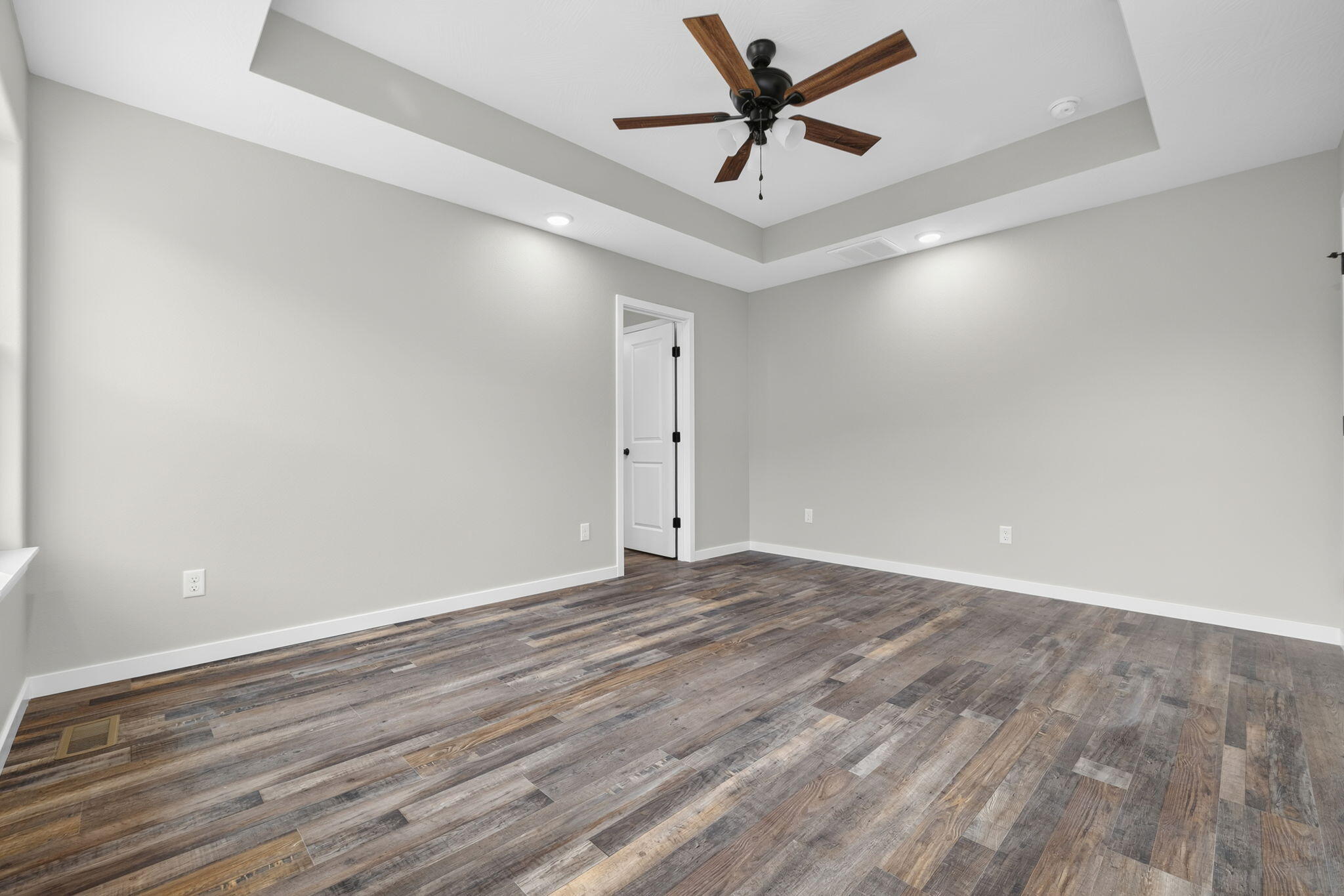 421 Beavertail Road Ash Grove, MO 65604 - Photo 14 of 38 17-web-or-mls-B-17
