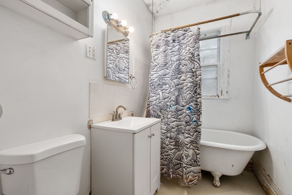 29 Main Street, Unit 1 Somerville, MA 02145 - Photo 11 of 21
