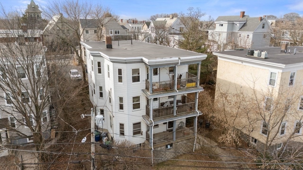 29 Main Street, Unit 1 Somerville, MA 02145 - Photo 2 of 21