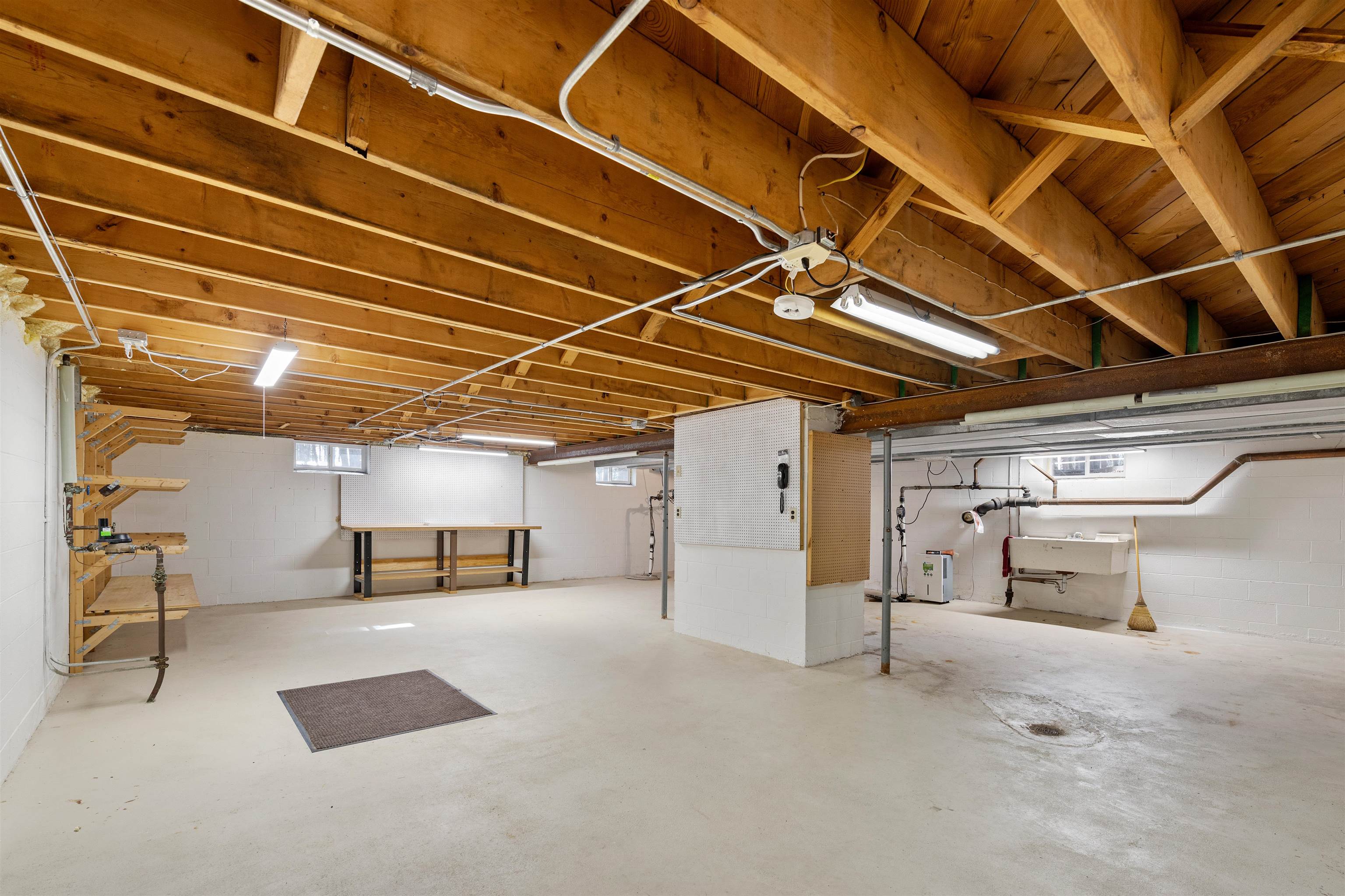 716 Sunset Road Marinette, WI 54143 - Photo 39 of 53