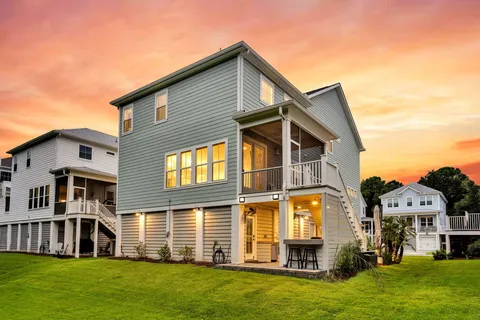 $1,469,999 | 1068 Capersview Court, Awendaw, SC 29429