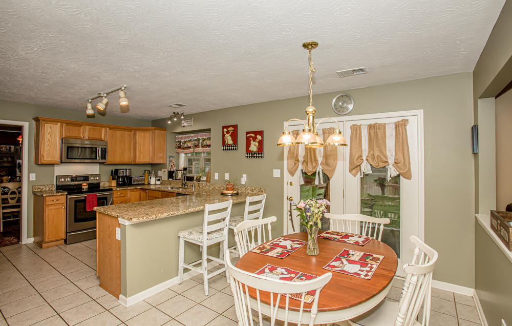 361 Winton Road Versailles, KY 40383 - Photo 18 of 36 1F9A6467