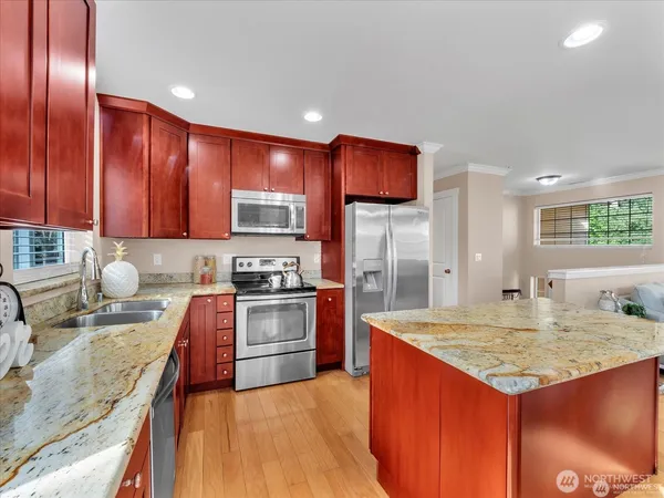 $799,000 | 4032 152nd Place Southwest, Lynnwood, WA 98087