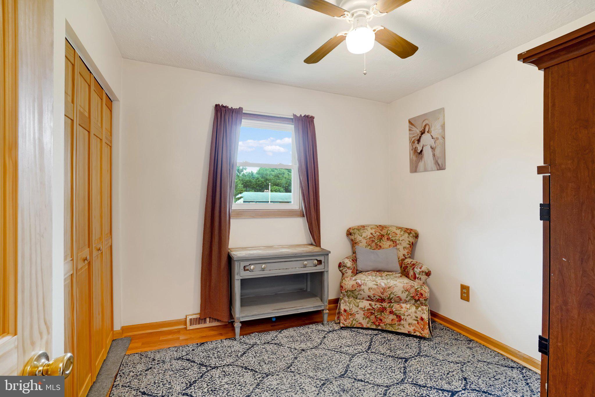 836 Elham Drive York, PA 17406 - Photo 15 of 29