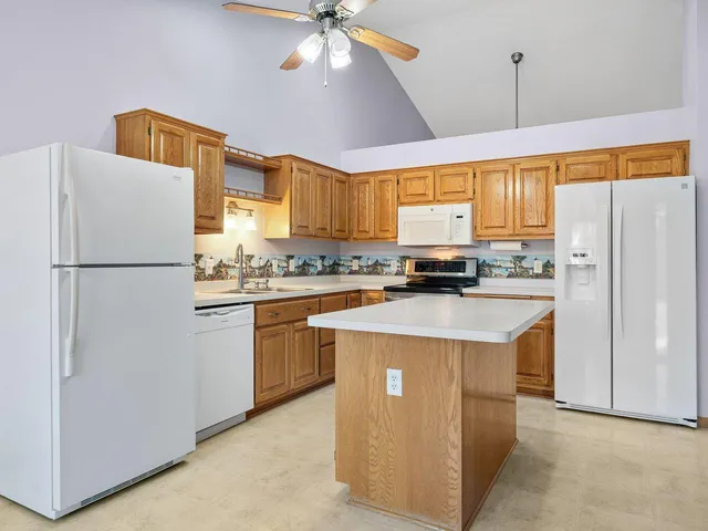 $309,900 | 4 Egret Lane, Elysian, MN 56028