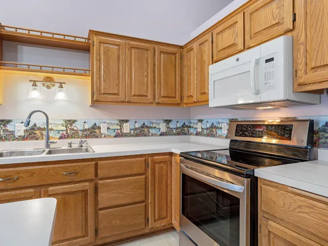 $309,900 | 4 Egret Lane, Elysian, MN 56028